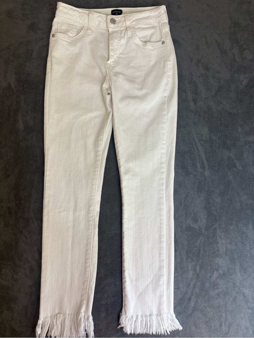 Just Black White Stretch Fringe Hem Sz 25 Made in USA Skinny Jeans